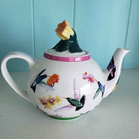 Paul Cardew Hummingbird Teapot - Picture 2 of 8